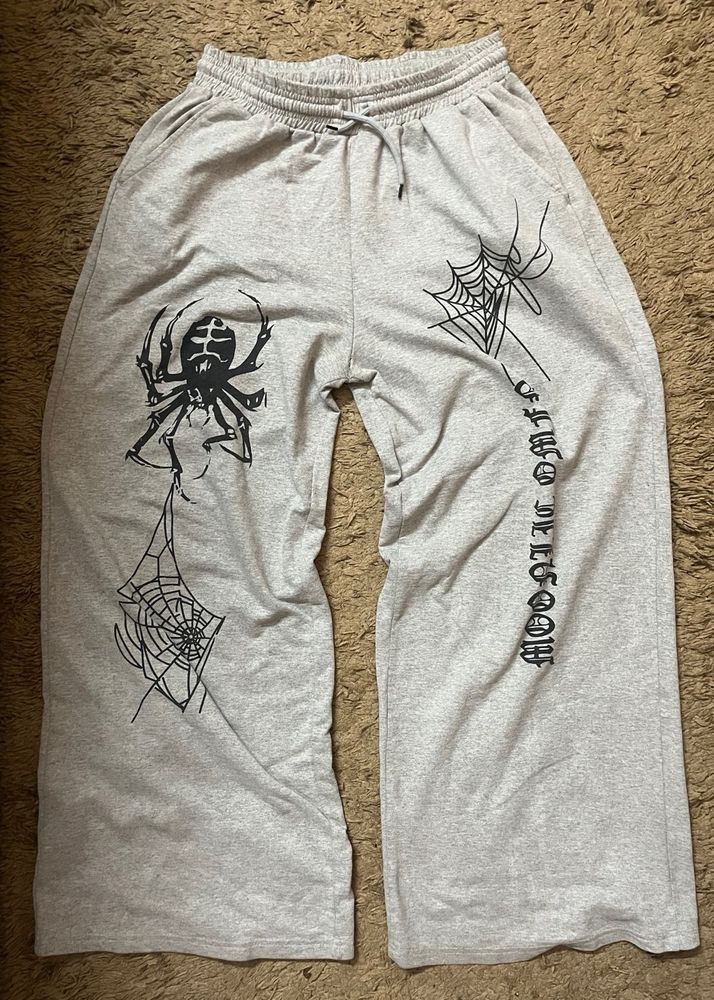 Graphic spider print Wide Leg Sweatpants baggy