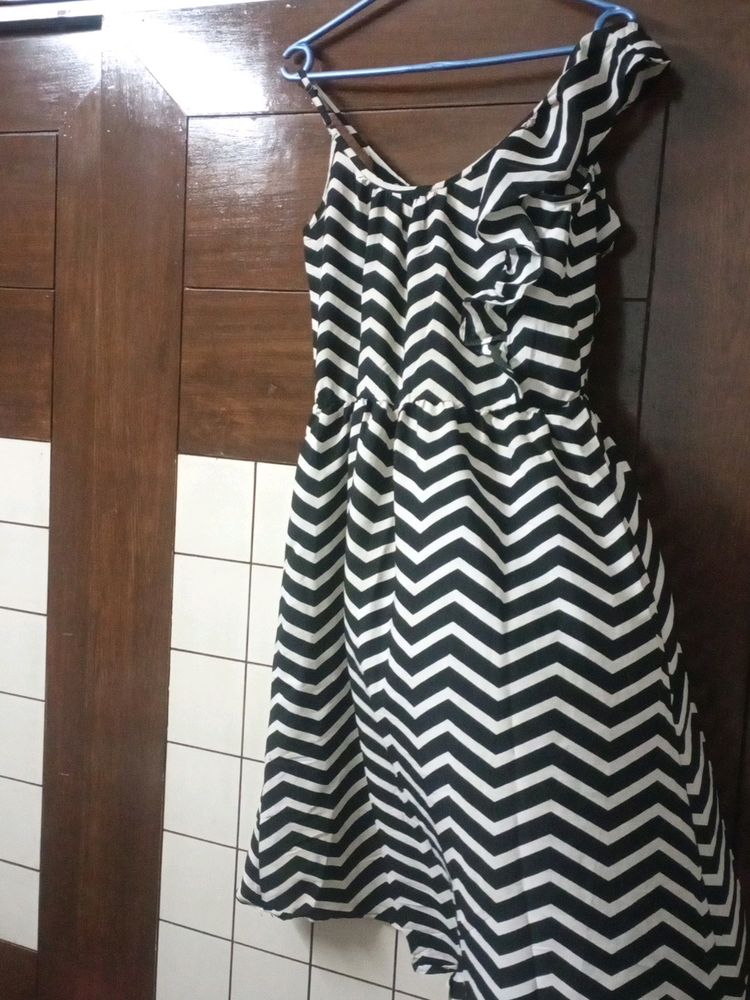 Black &amp;White Dress