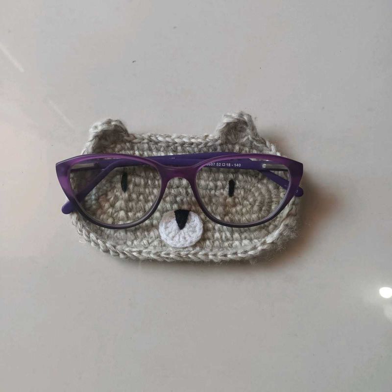 Cute Crocheted Glasses Holder