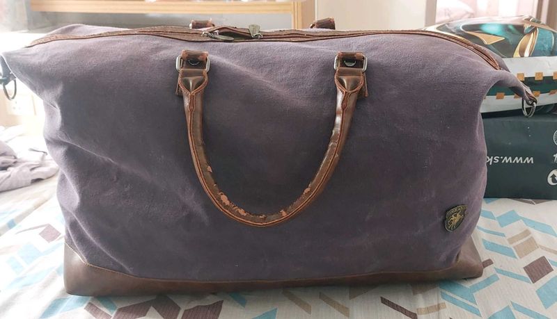 Stylish Vintage Canvas Duffle Bag