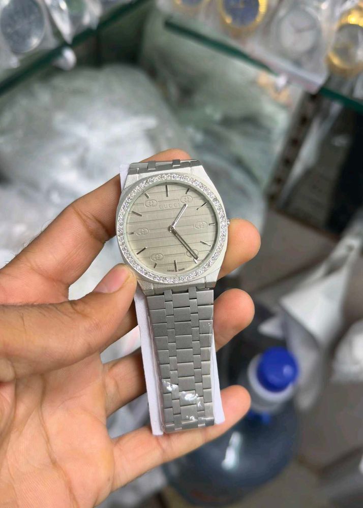 Gucci diamond  DIAL PREMIUM QUALITY MENS WATCH