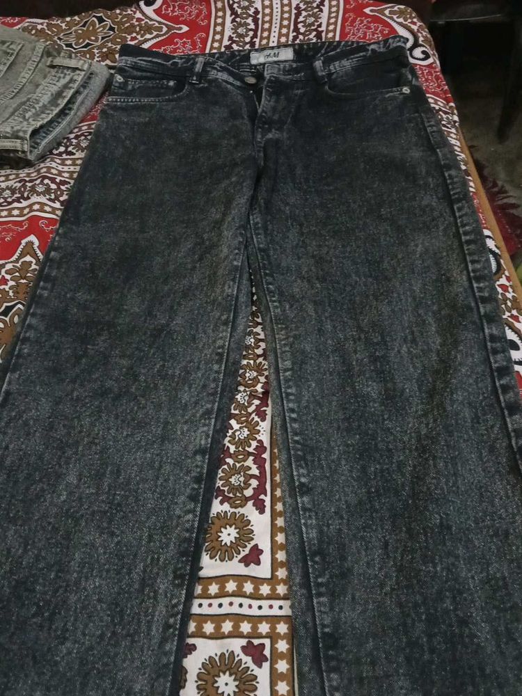 Stylish Washed Black Jeans