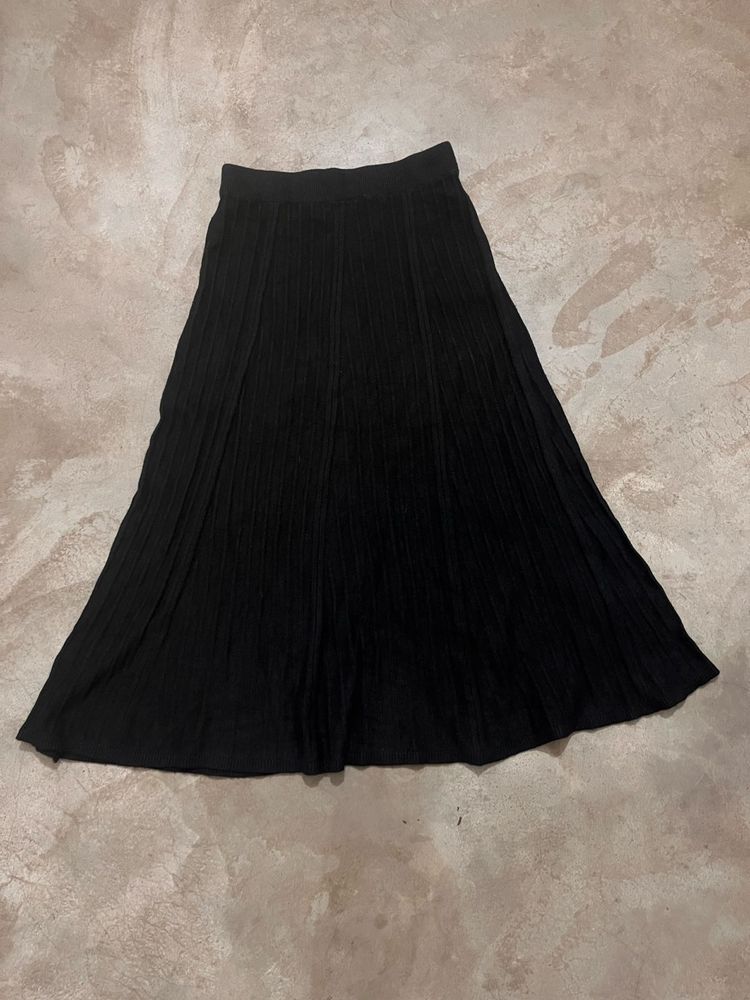 classic elegant black pleated Knit Skirt