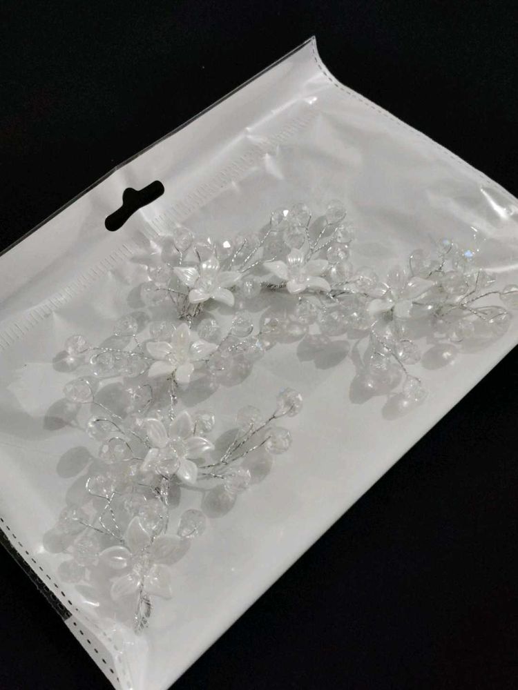 😍 Crystal Flower Hair Vine🎀