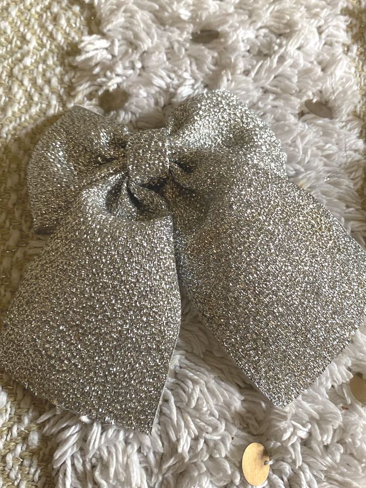 Sparkly Silver Bow Hair Clip