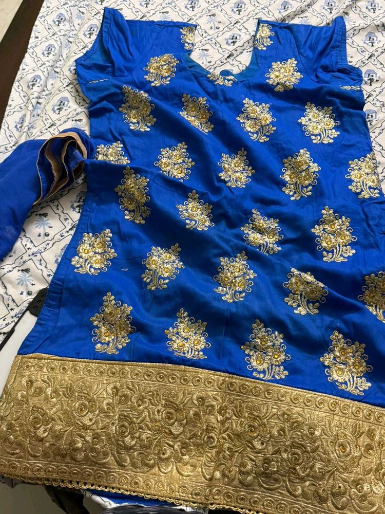 Royal Blue &amp; Gold Salwar Kameez