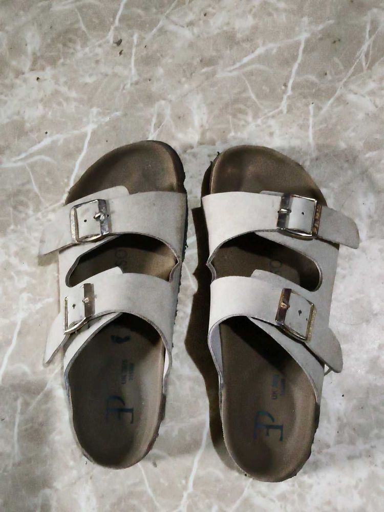 Comfortable Light Beige Sandals