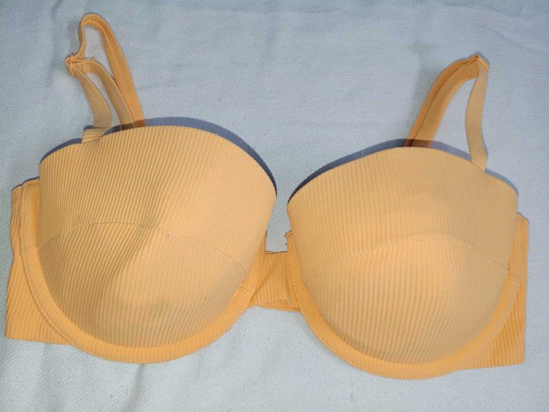 Ribbed Peach Bra