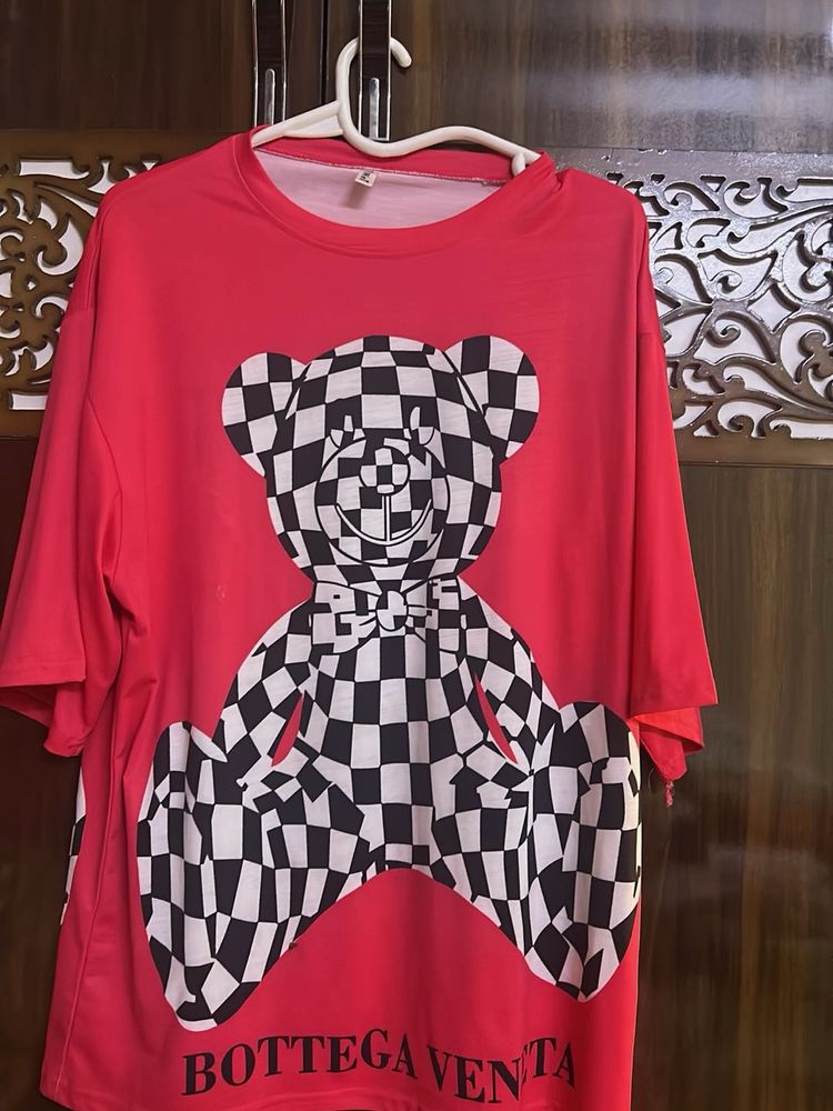 Red Bear Graphic T-Shirt