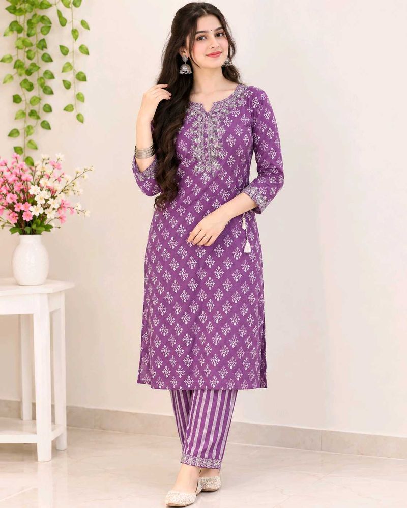 Elegant Purple Printed Kurta Set