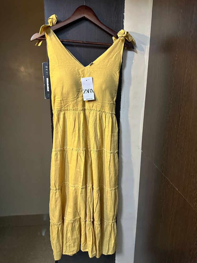 Zara Yellow Tiered Midi Dress (Padded)