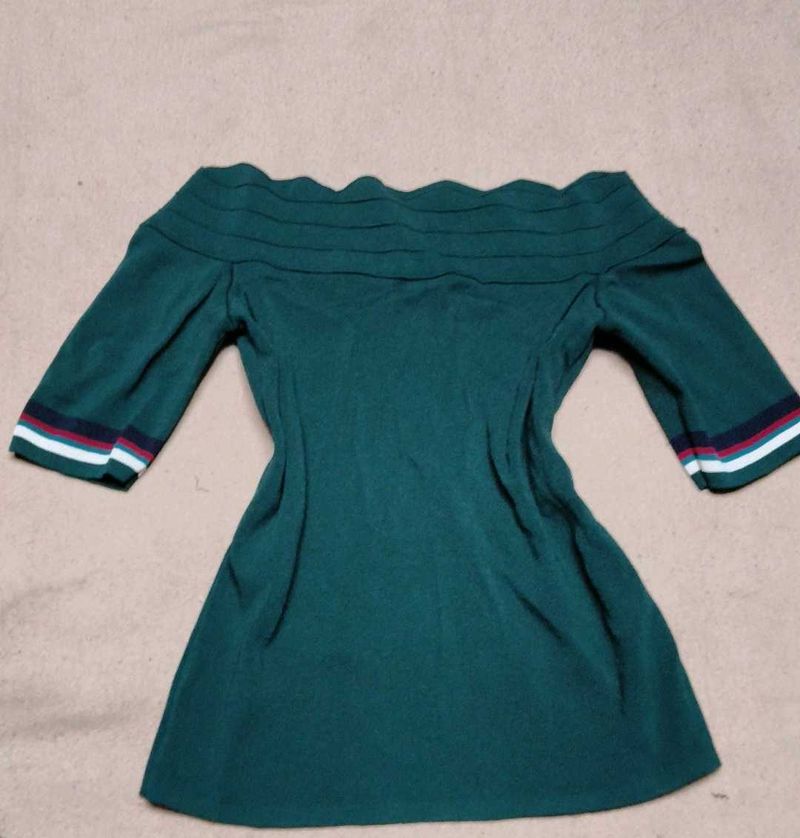 Stylish Off-Shoulder Top