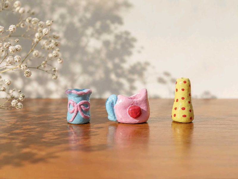 Miniature Decorative fridge magnet flowers Vases S