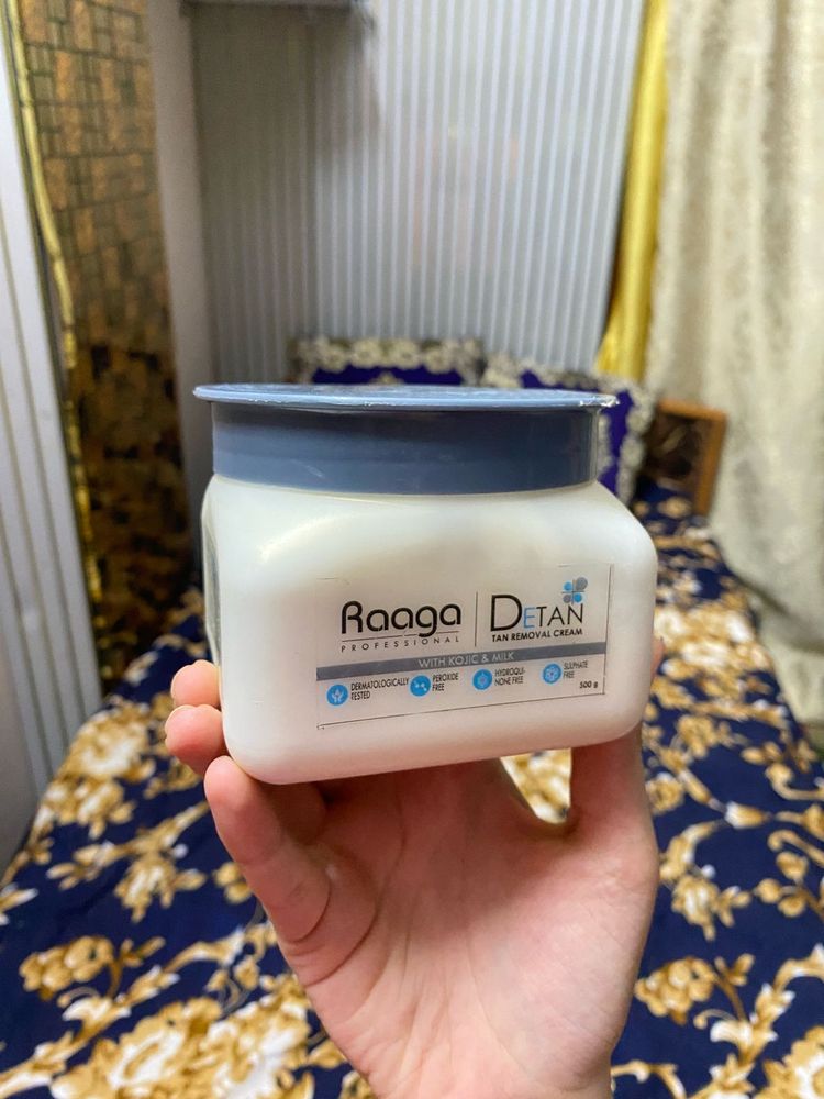 Raaga Detan Tan Removal Cream