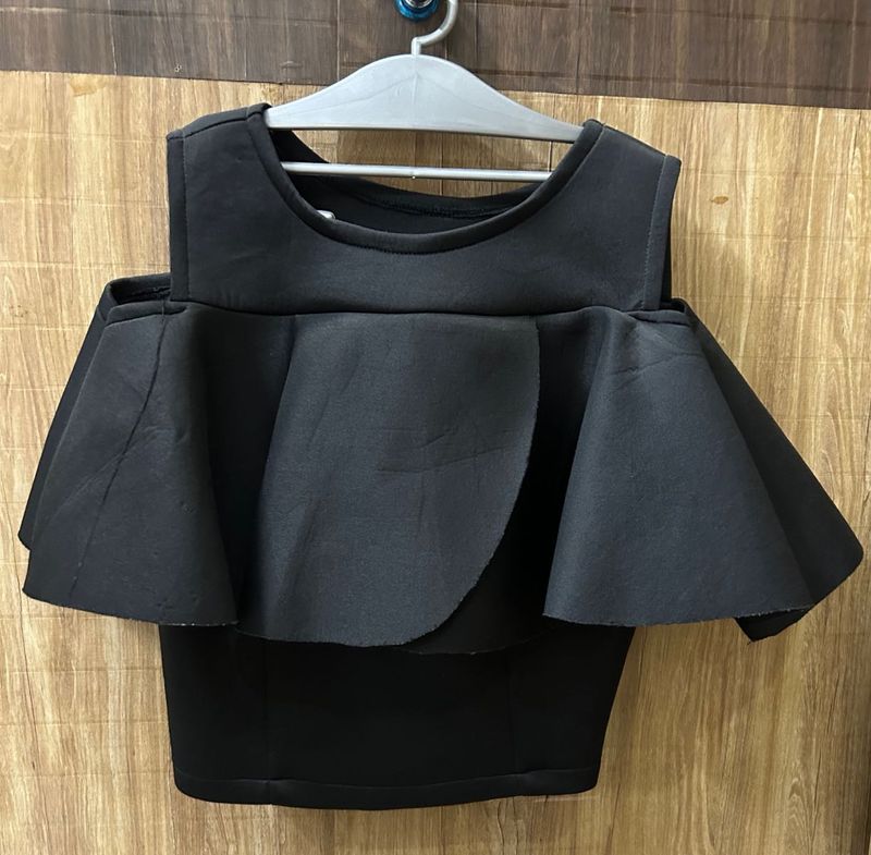 Chic Black Cold Shoulder Peplum Top