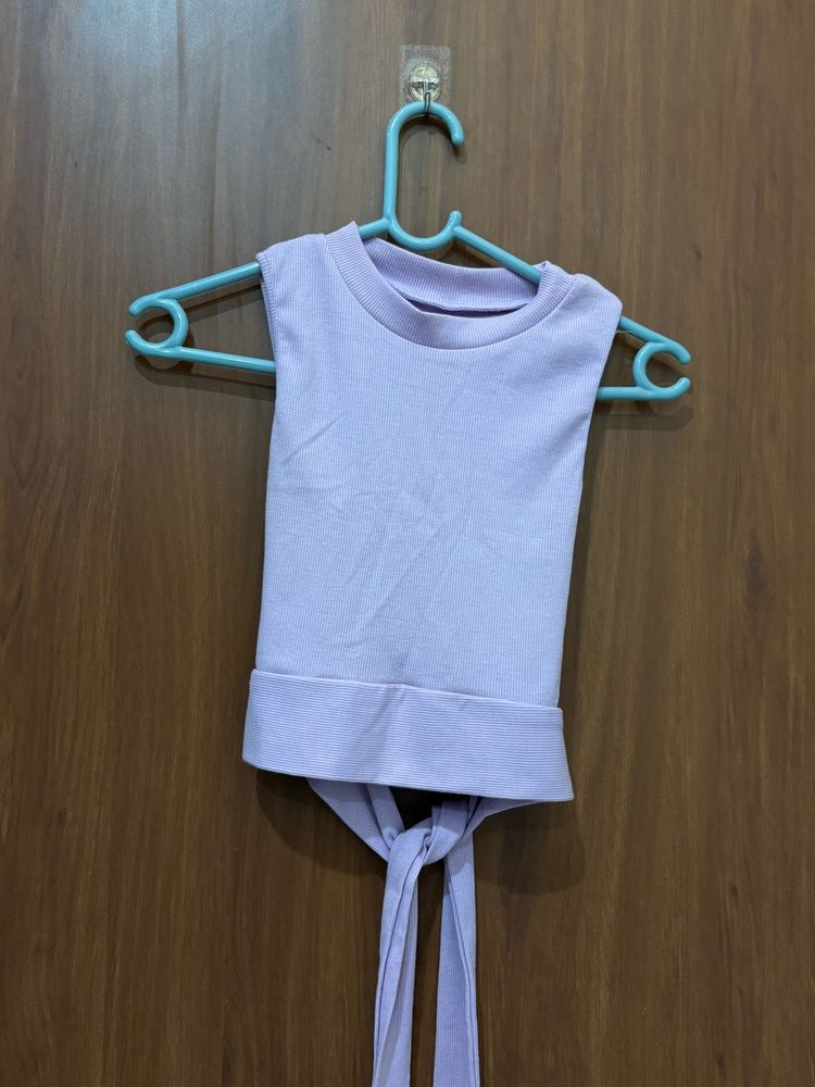Light Purple Sleeveless Tie-Up Top