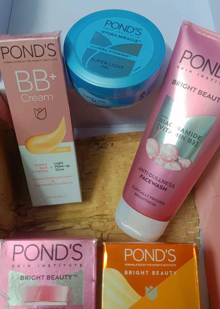 Pond's Skincare Bundle
