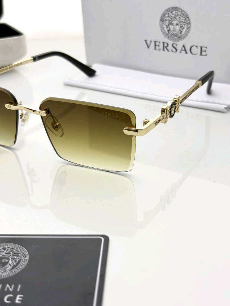 Versace sunglass 👓