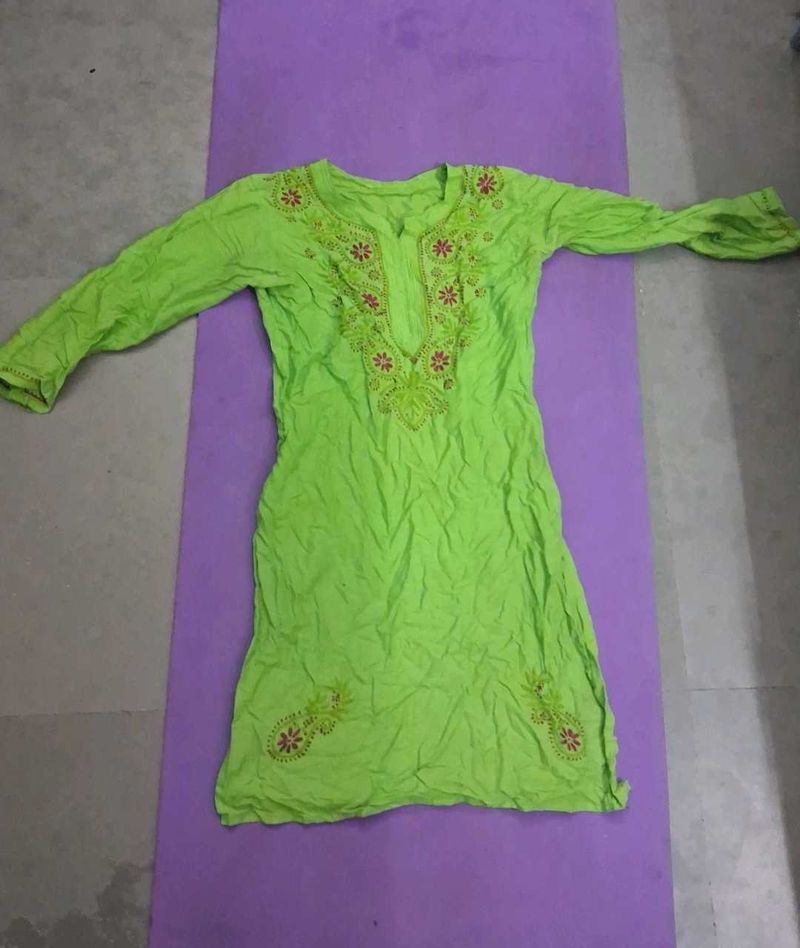 Vibrant Green Embroidered Kurta