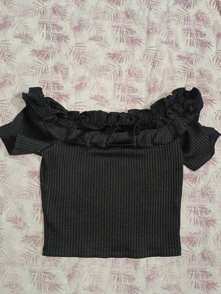 Black Off-the-Shoulder Ruffle Crop Top