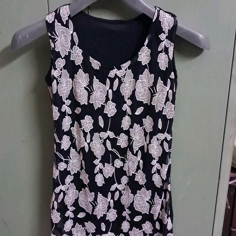 Beautiful Black Top For Girls.