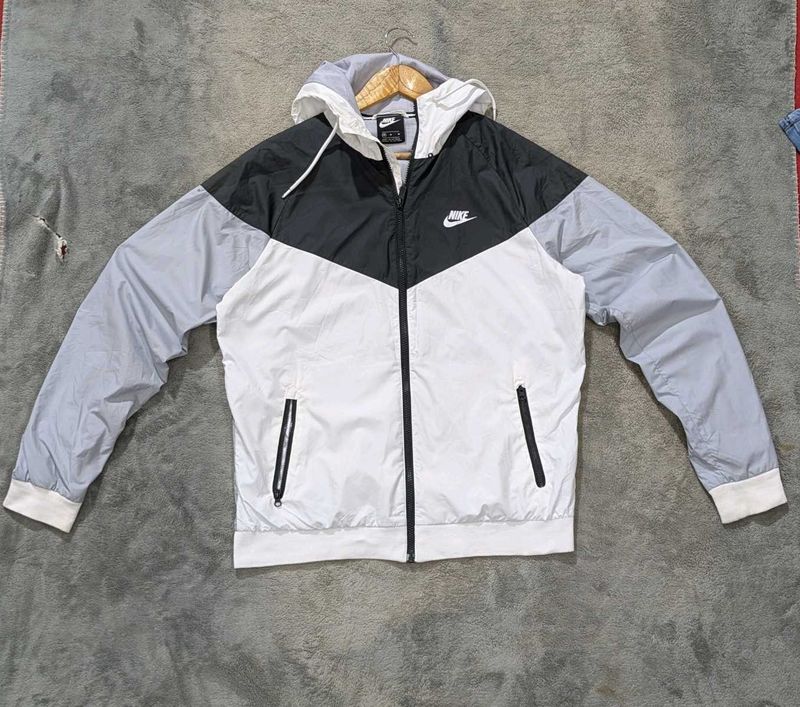Nike Windrunner Jacket