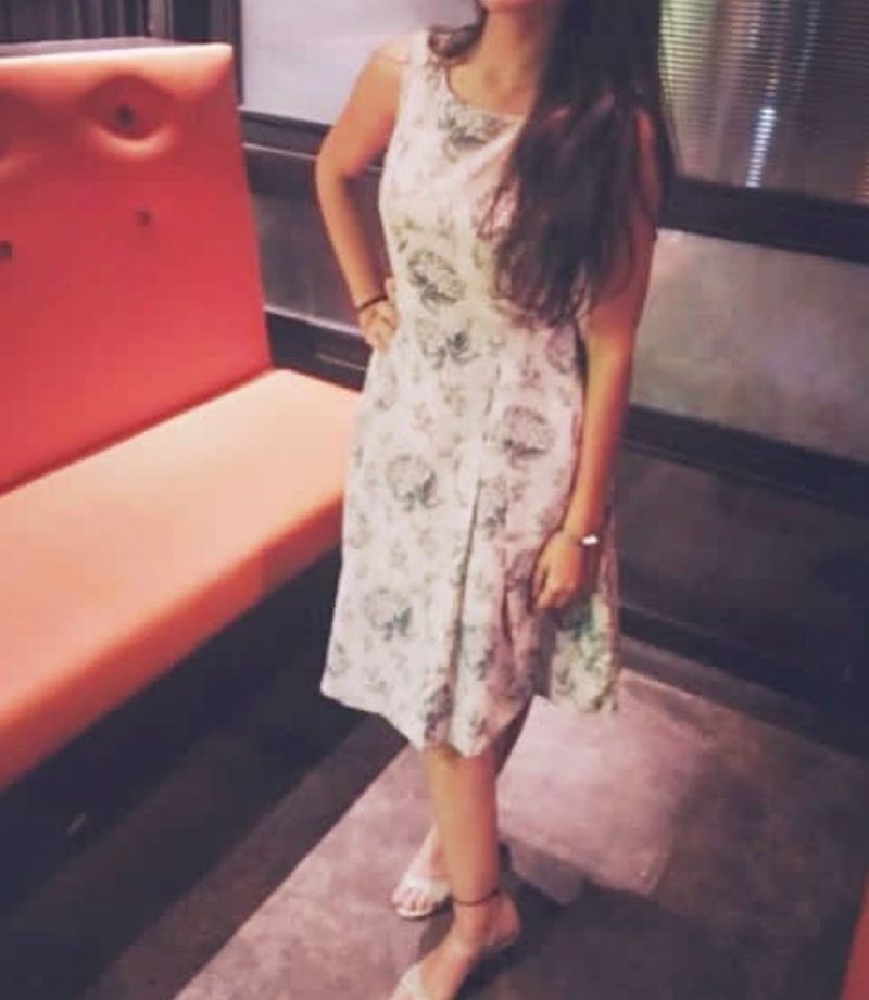 Stunning Floral Print Sleeveless Dress
