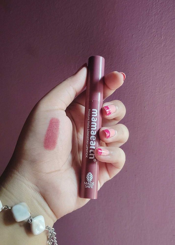 Mamaearth Moisture Matte Longstay Lipstick