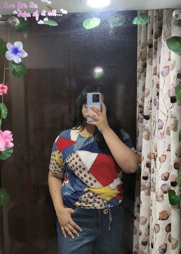 Cute Multicolour Abstract top