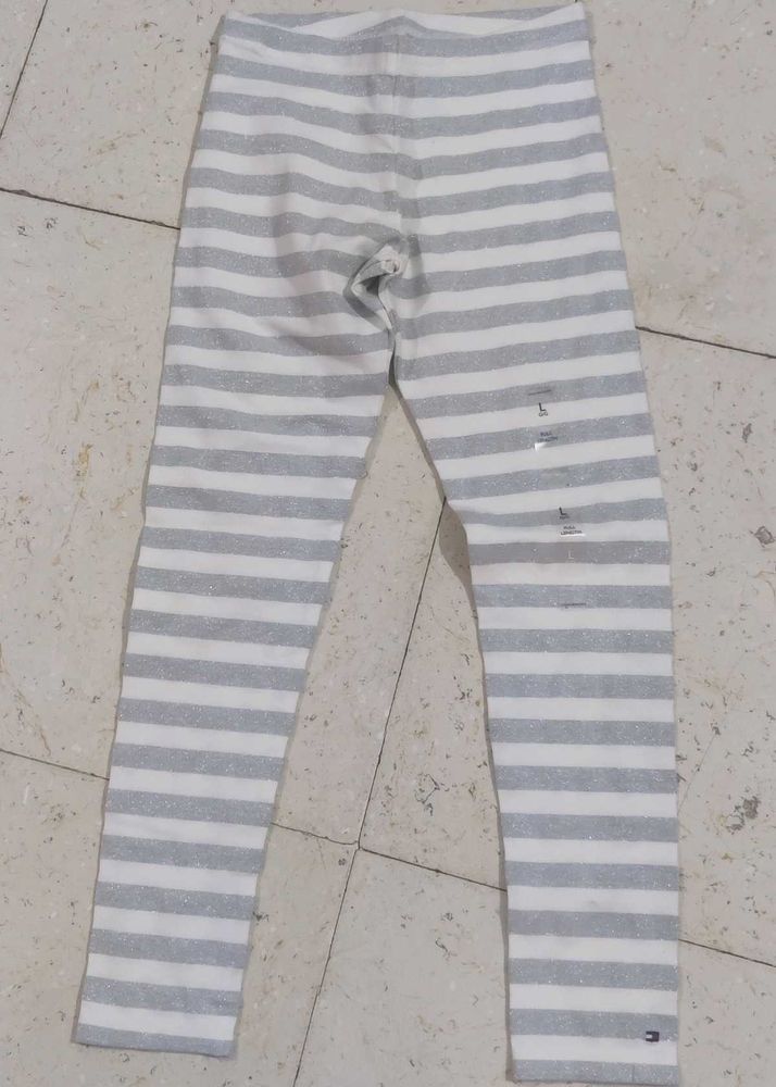 white and silver leggings , 3/4 to ankle length