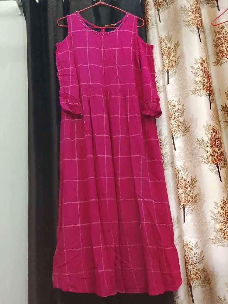 Ateesa Pink Cold Shoulder Maxi Dress