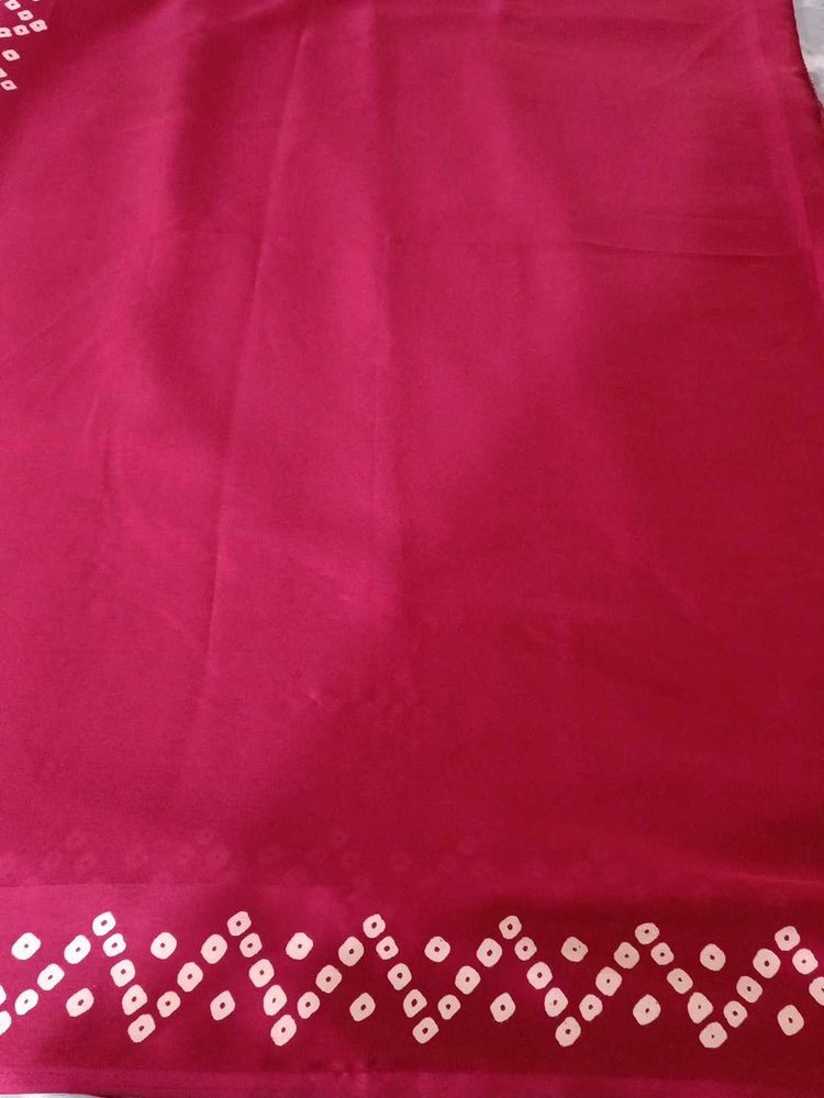Elegant pink Saree with Bandhani Print