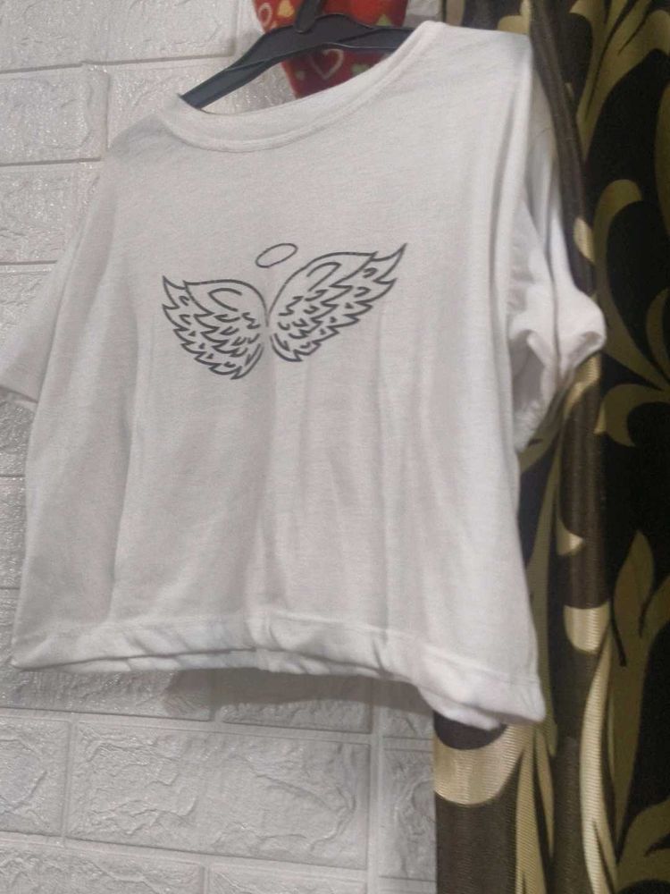 White Angel Wings Graphic T-Shirt with skirt