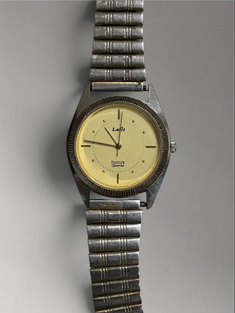 Hmt Lait Quartz Watch