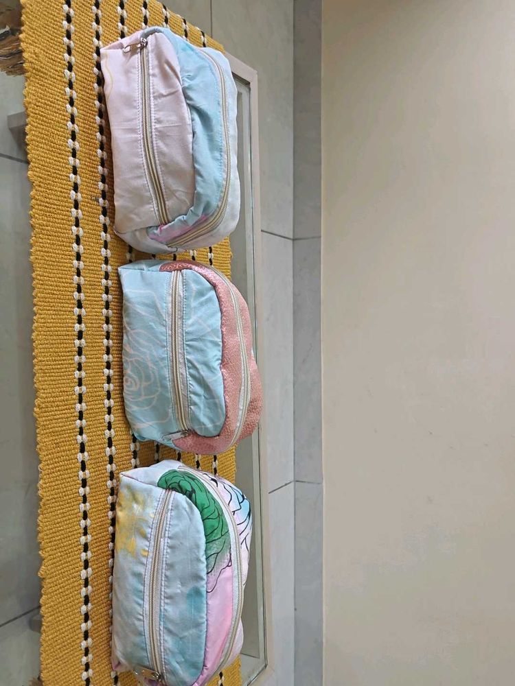 Set of 3 Travel Pouches