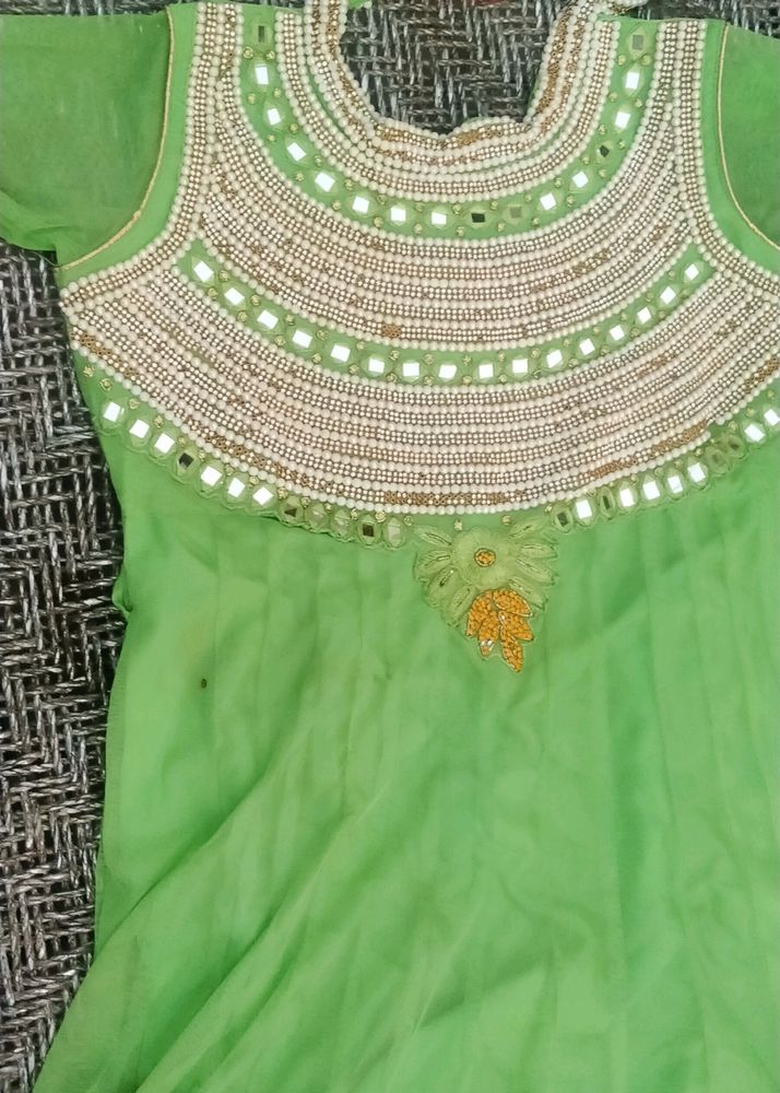 Jarkan And White Paurl Embroidery Gawn With Chunni
