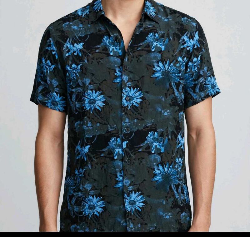 Men's Blue Floral Short Sleeve Shirt