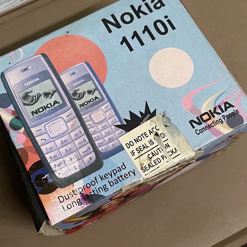 Vintage Nokia 1110i – With Box &amp; Charger