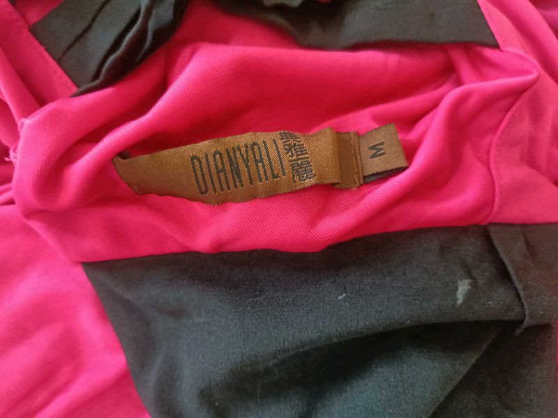 Chic Pink &amp; Black dress