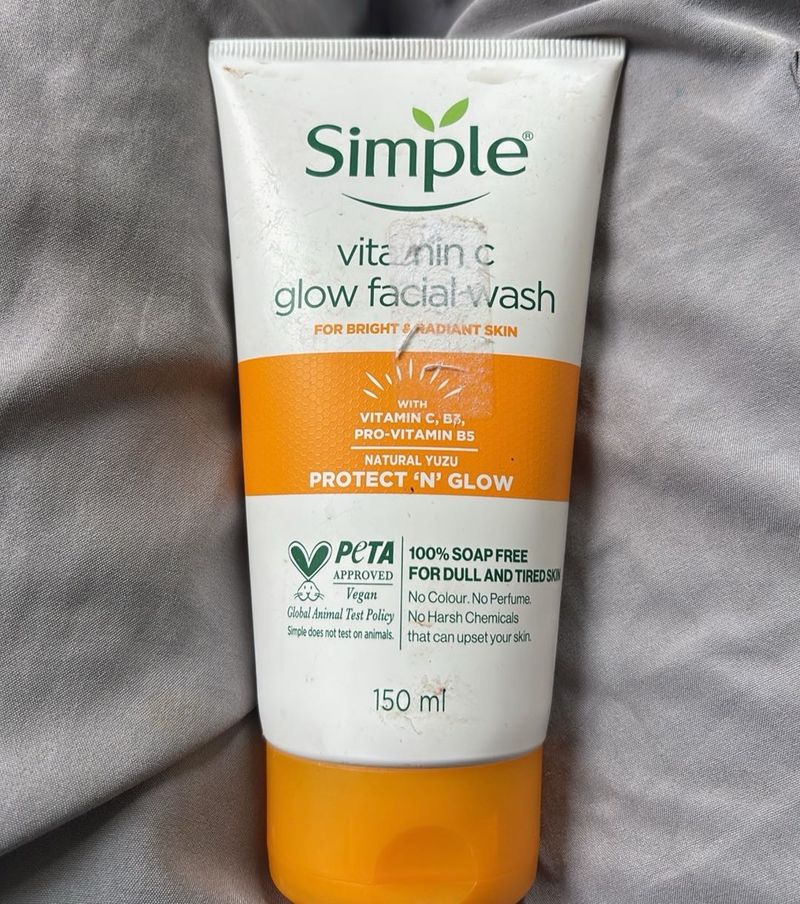 Simple Vitamin C Glow Facial Wash