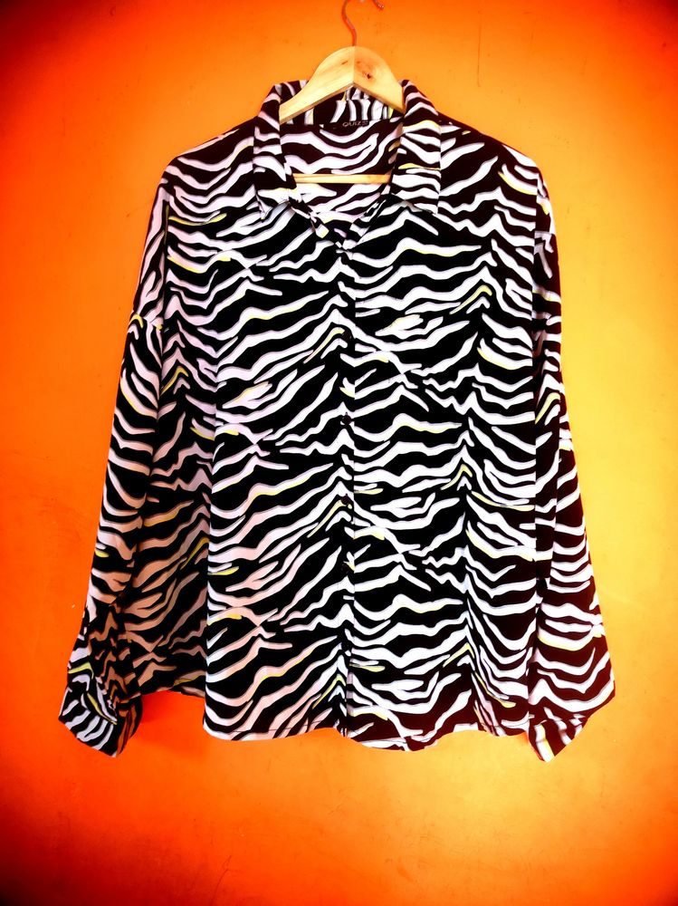2xl QUIZ BRANDED SHIRT  Stylish Look