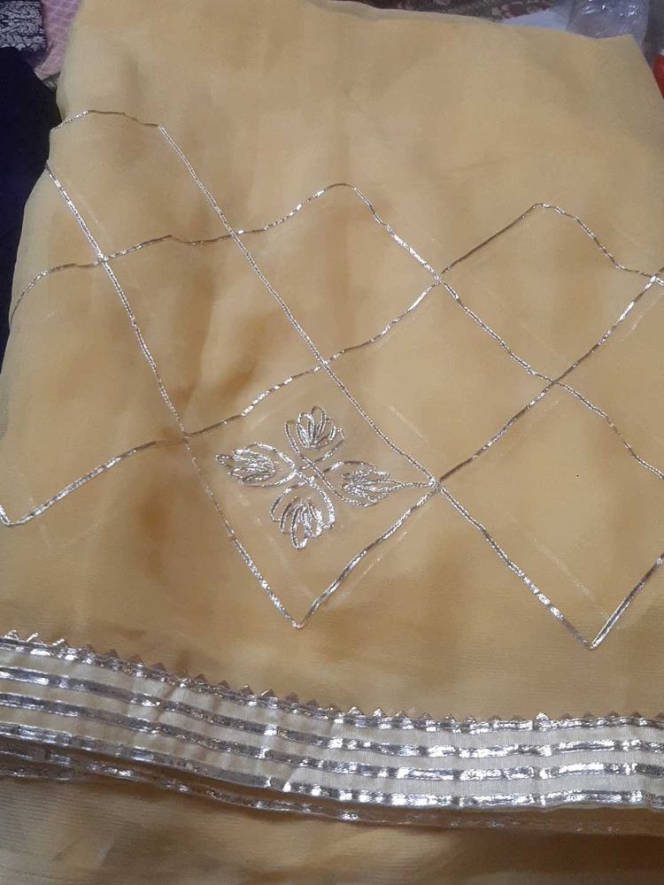 Elegant Yellow Dupatta with Silver Embellishments