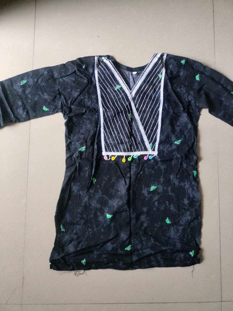 Stylish Black Printed Kurta