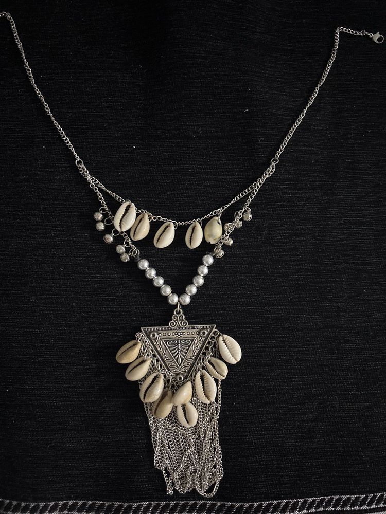 Boho Shell Pendant  FREE EARRINGS