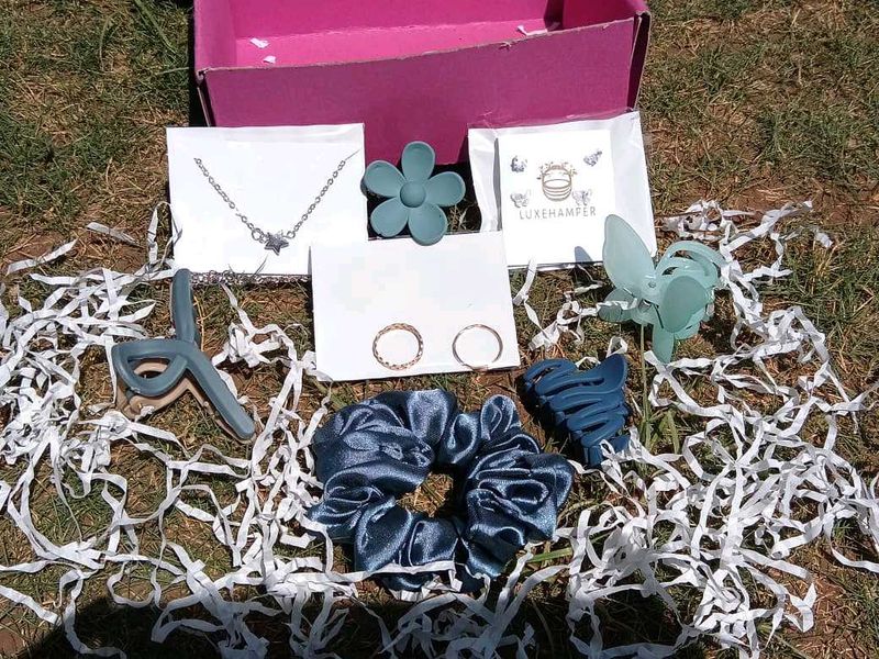 Jewellery &amp; Hair Gift Combo