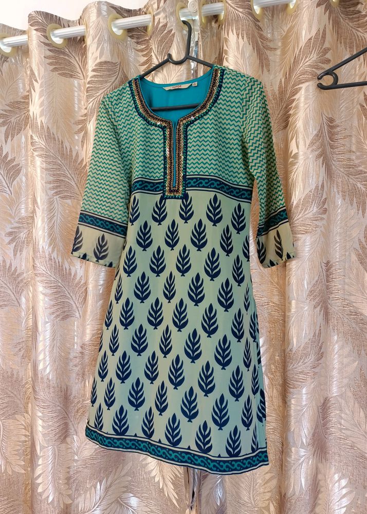 Designer Branded Zardozi Work Kurti With Lining