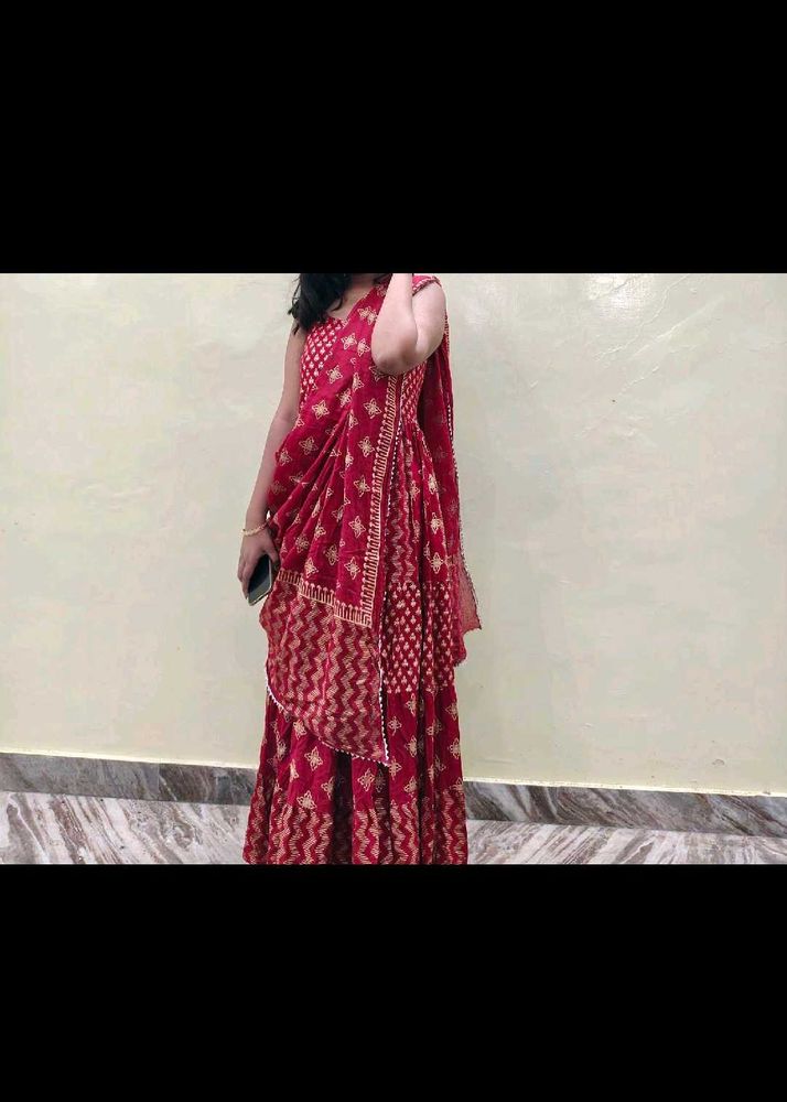 Elegant Red Bandhani Print kurta Set