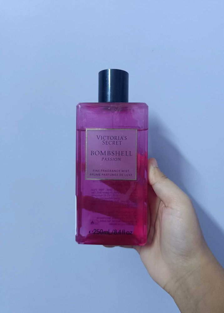 Victoria's Secret Bombshell Passion Mist- Decant