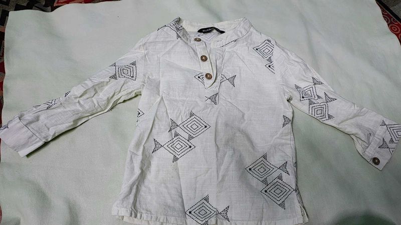Stylish White Fish Print Kurta for your baby (0-6)