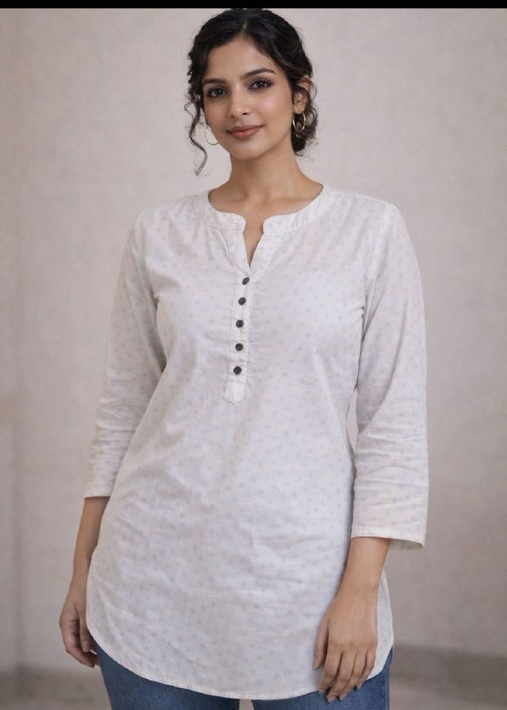 Chic White Printed Kurti Top